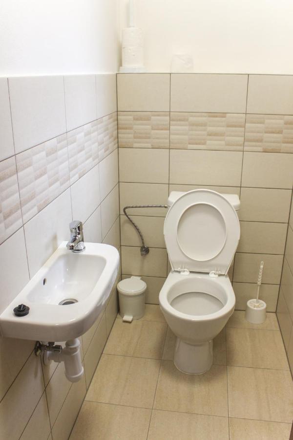 Apartman Свобода-Над-Упоу Экстерьер фото