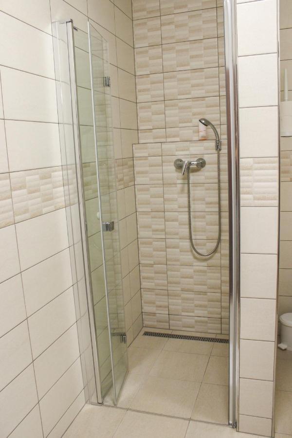 Apartman Свобода-Над-Упоу Экстерьер фото